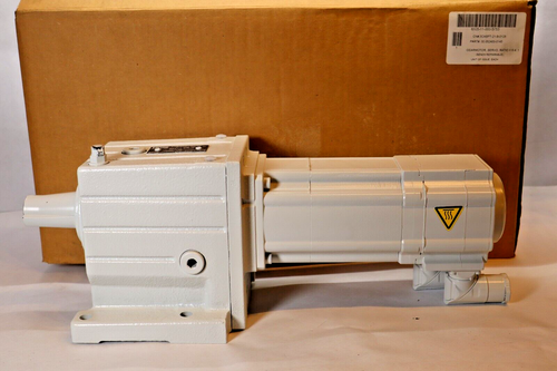 Lenze Getriebemotor Getriebe GST05-2S VBR 09HC41 MCS09H41LRS0B0 1,6kW 160V (NEU) - Bild 3 von 10
