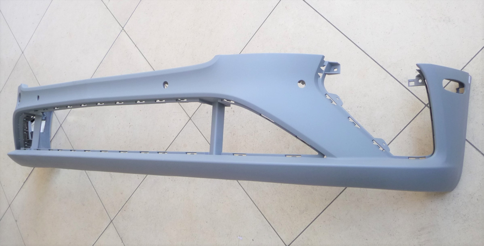 2020-2022 Bentley Continental GT GTC front Bumper Cover 3SD807437 OEM H4
