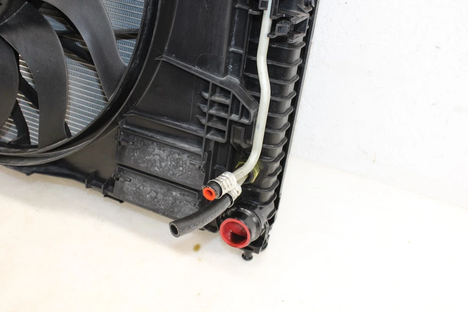 2013-2016 Mercedes-Benz GL450 Radiator Fan / Radiator / Condenser OEM IL38 - Image 3 of 4