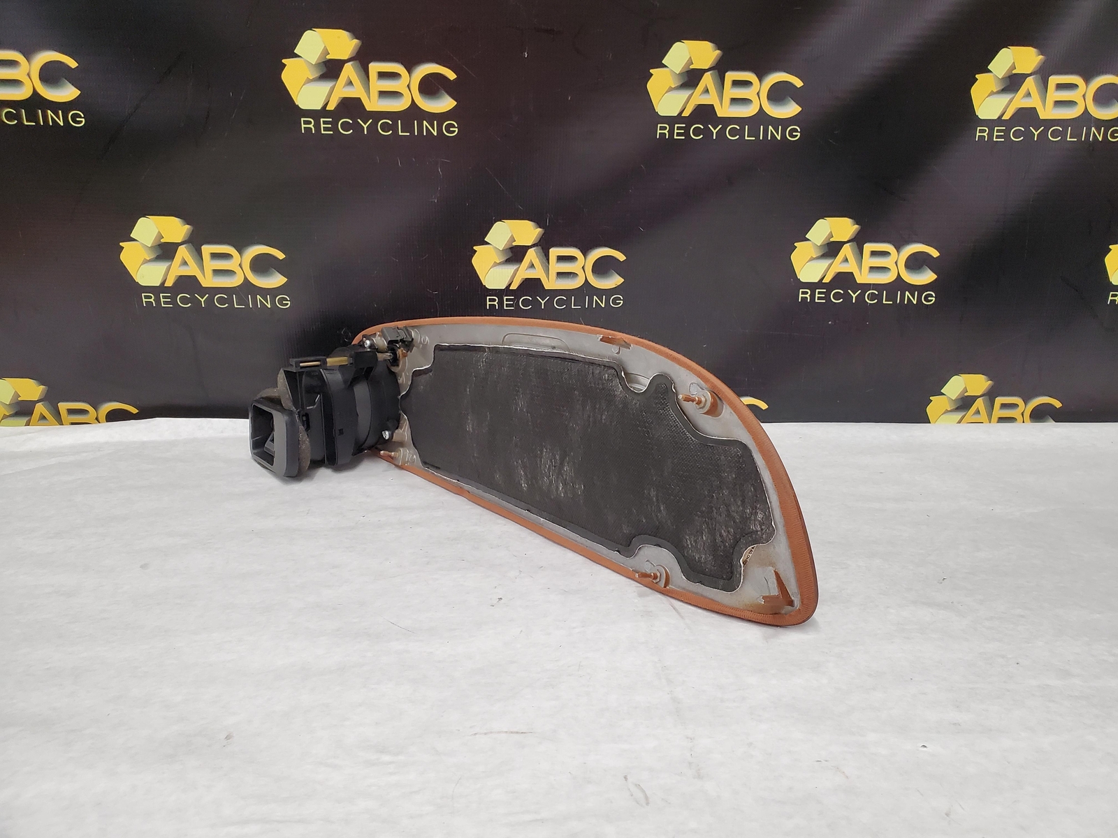 2007 Bentley Flying Spur Right Dash Trim Panel w/ AC Vent (3W0 819 202) OEM
