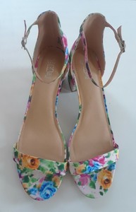 size 13 womens sandals