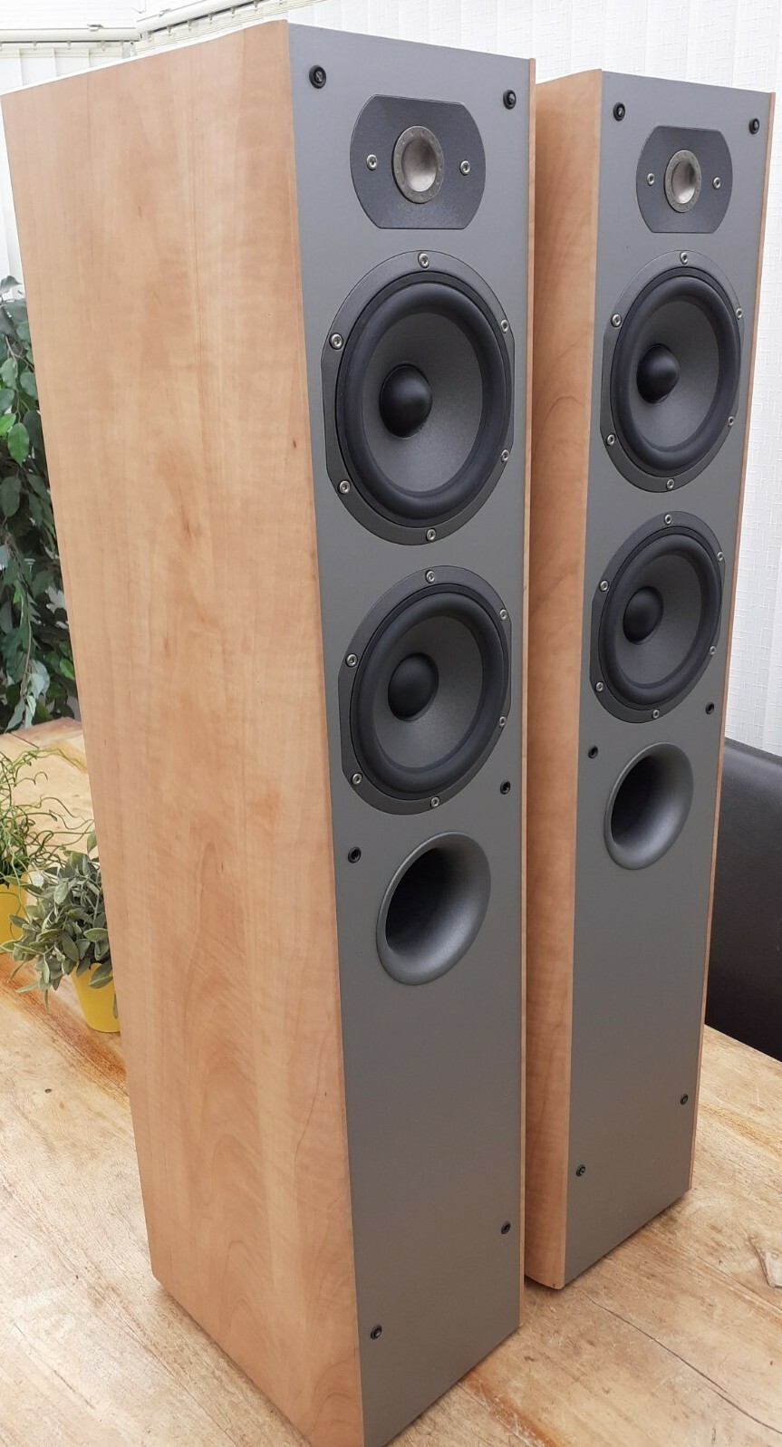 focal 714s