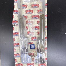 Universal Aluminum Bowtie Wire Looms Featuring A Polished Finish To Fit A Gm