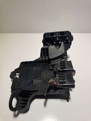  BMW 2 3 4 Series Integrated Power Supply Module Holder / Bracket