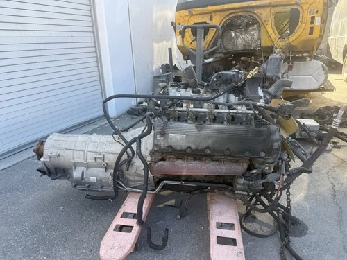 Ford E450 Engine and Transmission 6.8L V10 Engine Assembly
