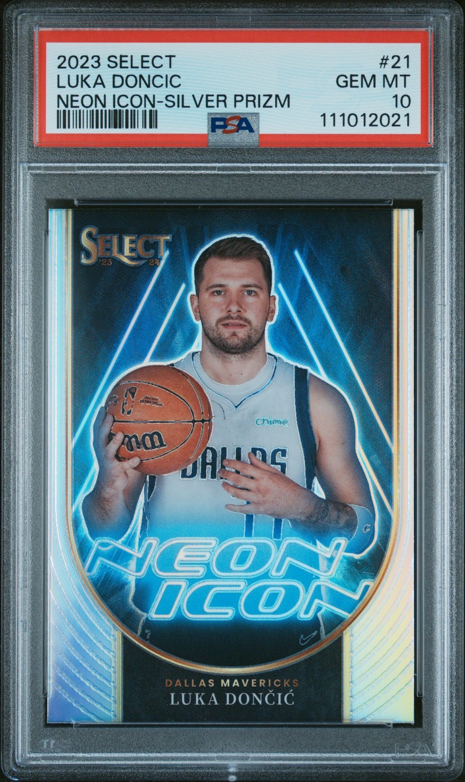 Luka Doncic 2023-24 Panini Select #21 Neon Icon Silver Prizm SP PSA 10