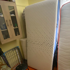 Nectar Single Memory Foam Mattress Medium Firm White/Grey Breathable Cover