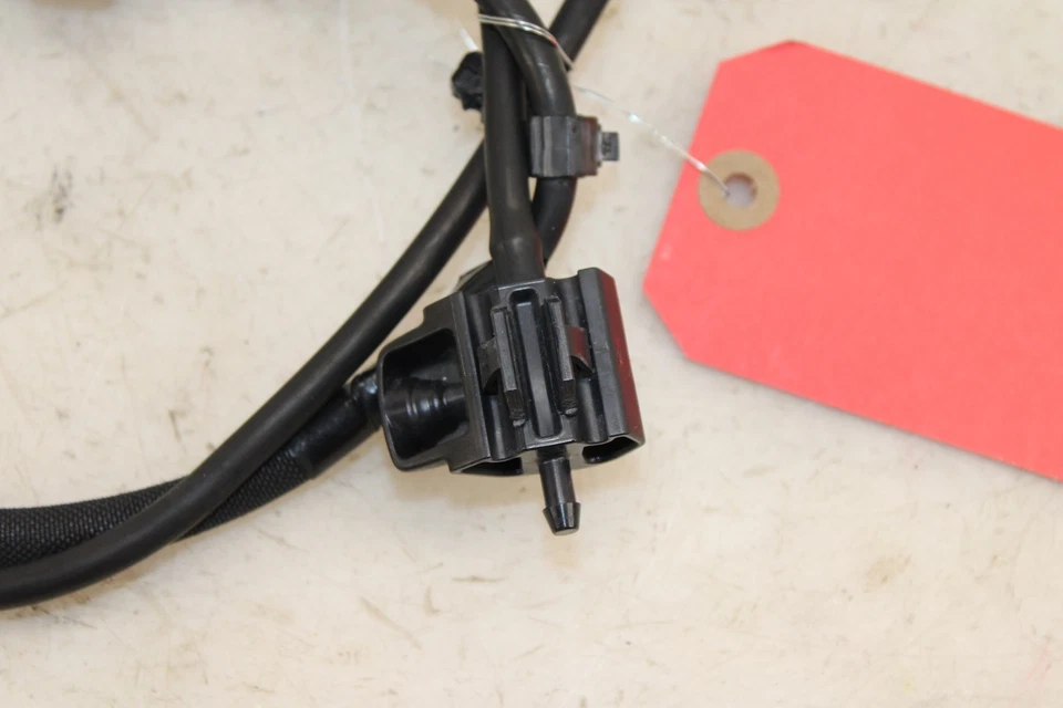 2017-2022 Infiniti Q60 Windshield Wiper Washer Nozzle Set OEM MY27 - Image 2 of 4