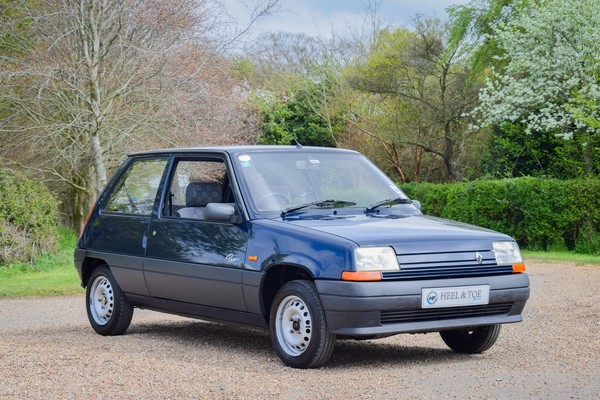 eBay - 1994 Renault 5 R4 Campus - Just 2...