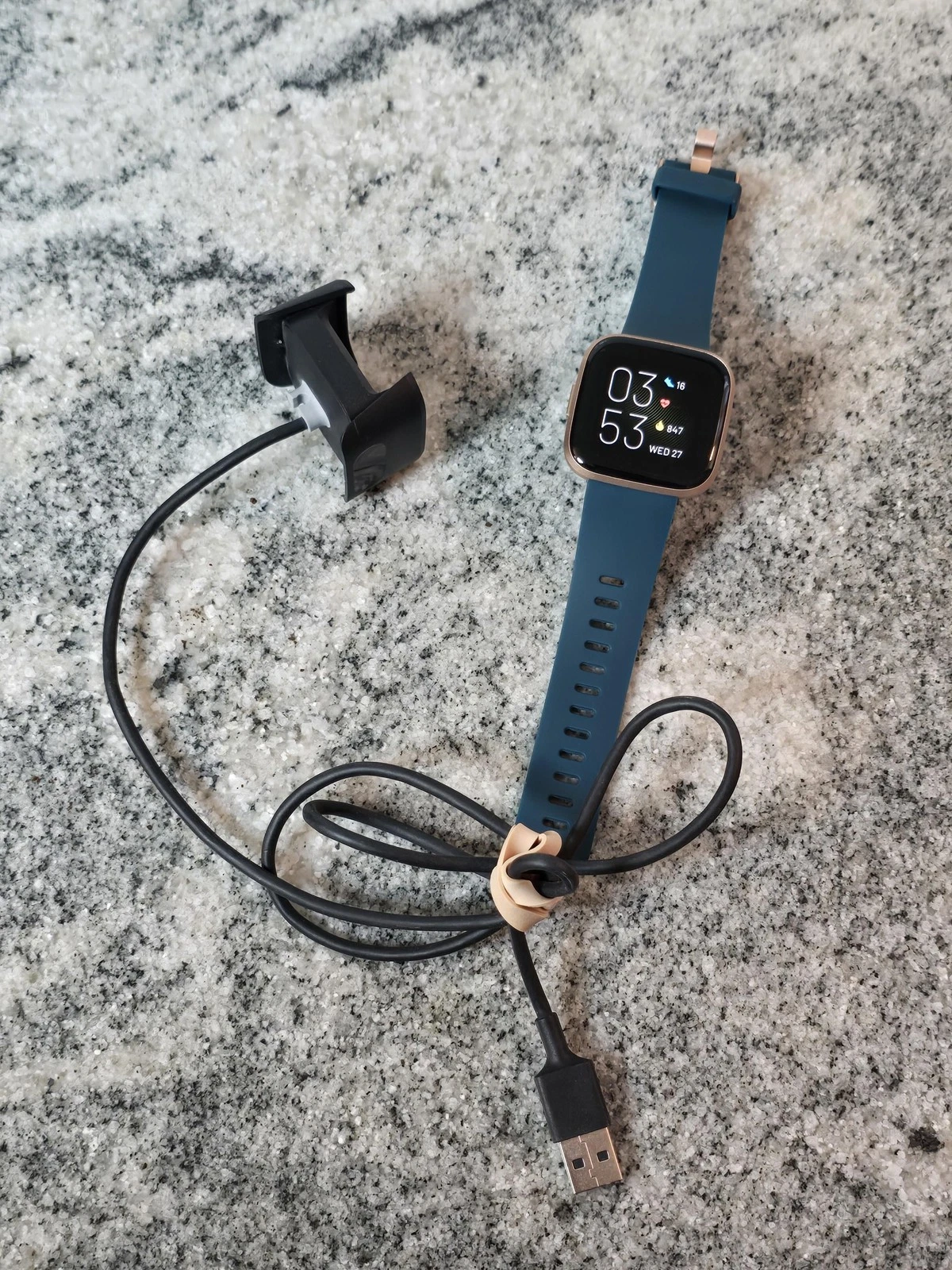 Fitbit Versa 2 Smart Watch 40mm Gold Case Blue Band Fitness Tracker Android IOS