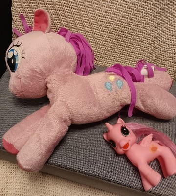 Hasbro My Little Pony Kuschelfreundin Pinkie Pie Plüsch 2015 gebraucht 