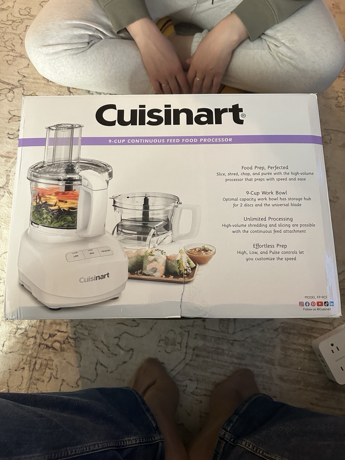 New Cuisinart FP-9CF 9-Cup Continuous Feed Food Processor White