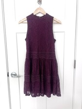 Lace Sleeveless Fit-and-Flare Dress - Small