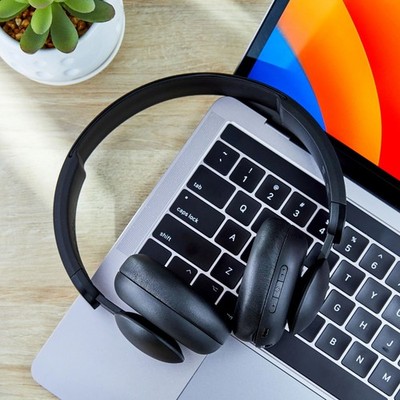  Wireless On-Ear Headphones, Black