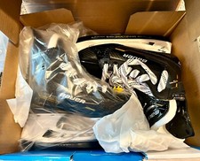 BAUER SUPREME M5 PRO ICE HOCKEY SKATE - INT SIZE 4.5 FIT 1 - T1 STEEL - NEW