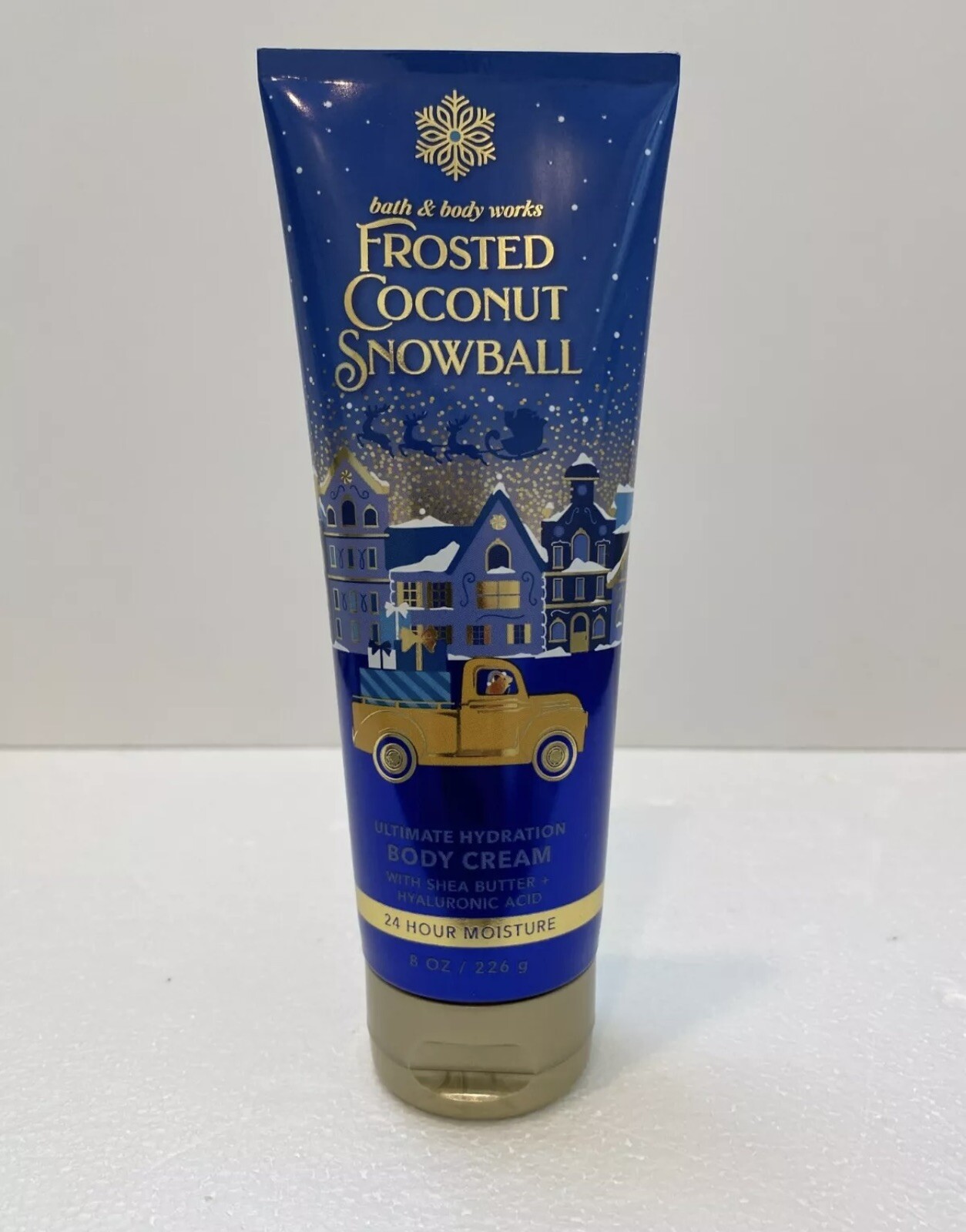 Crema corporal Bath and Body Works 8 oz triple humedad o loción ultra karité 24 horas