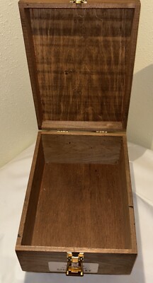 Vintage Kiwi Hand Crafted Shoe Shine Valet Wood Wooden Box w
