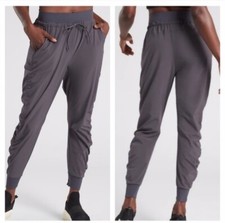 Athleta Charcoal Grey Ruched Leg Activewear Pants 6