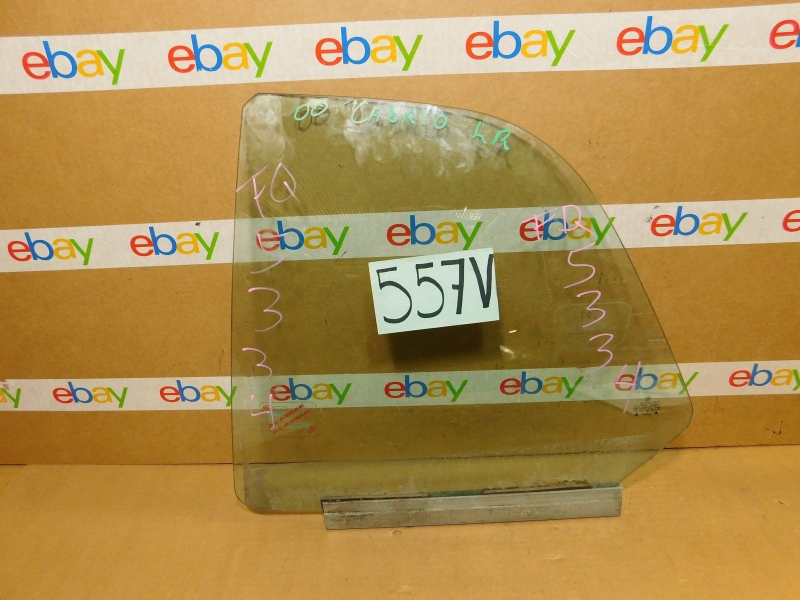 95 96 97 98 99 00 01 02 Cabrio DRIVER Side Quarter glass Window Panel #557-V