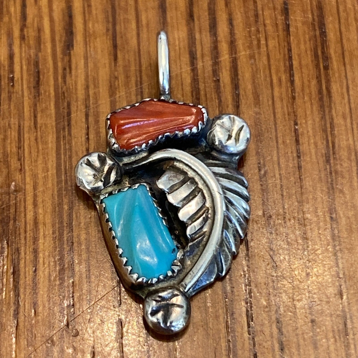 Very Rare Signed Orange Coral Vintage Native American Navajo Sterling Silver Necklace Very Rare Signed Orange Coral Vintage Native American Navajo Sterling Silver Necklace