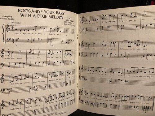 Piano Beginner Song Books Star Wars Solid Gold, Pop Standard Music PET RESCUE - Picture 4 of 13