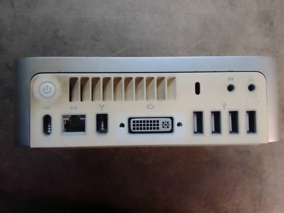 Apple Mac Mini A1176 2006 - Immagine 2 di 4
