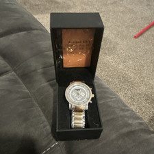 Akribos XXIV AK894 Chronograph Quartz Two-Tone Steel Bracelet Roman 3ATM Box