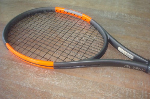 Raquette Wilson Burn 100 S V2 – Manche 2 (4 1/4) – Occasion En Bon état