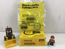 PK152HLL05 - PARKER - 1 1/2" VITON PISTON SEAL KIT - **NEW OLD STOCK!!**