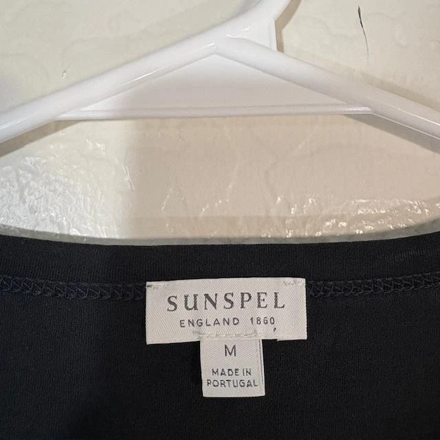 Camisa Sunspel Henley Para Hombre Mediana Negra Manga Corta Cuello Redondo 3 Botones Algodón Foto 3 de 4