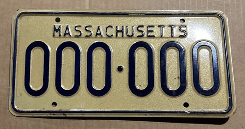 LICENSE PLATES PLATE. Sample Prototype Collector. Massachusetts.