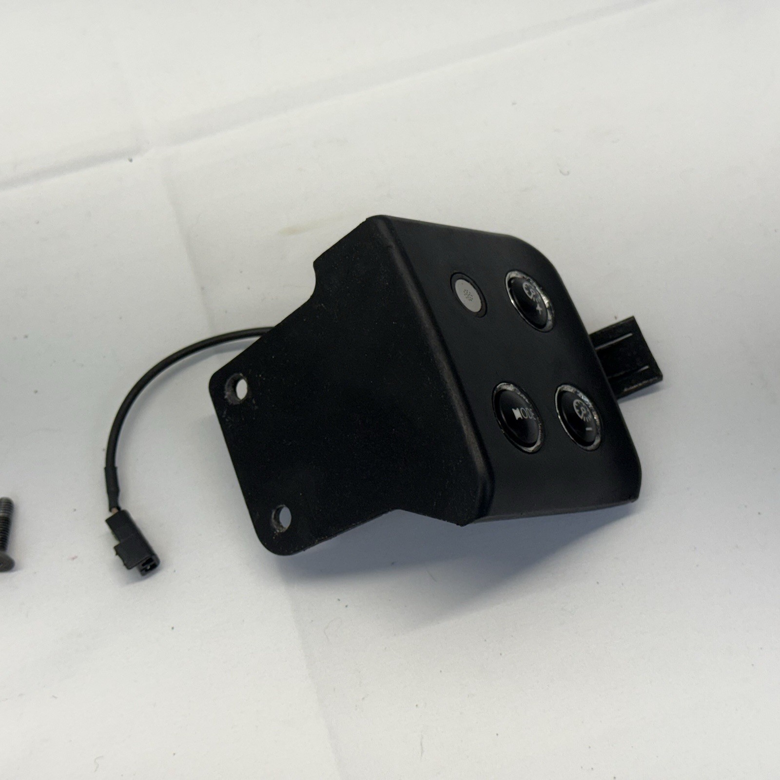 Maserati Quattroporte M139 Dashboard Dash Control Switch Panel 192522 OEM 03-08
