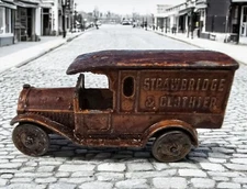 RARE Tootsietoy Private Label Diecast Strawbridge & Clothier Federal Van Truck