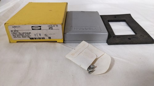 HUBBELL WP26 WEATHERPROOF CAST ALUMINUM PLATE FOR GFCI RECEPTACLE, NEW OLD STOCK - Picture 2 of 4