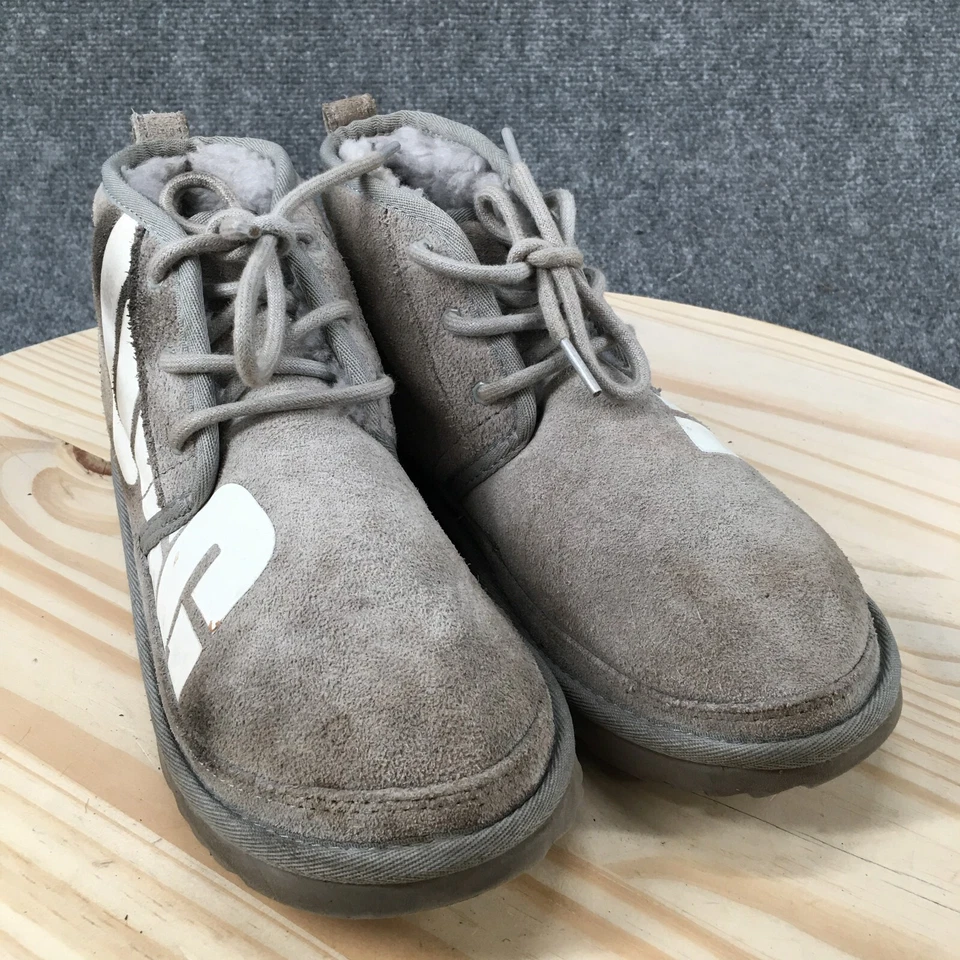 Botas Ugg Juveniles 5 Neumel Chopd Piel de Oveja Invierno Botín 1129054K Gris Gamuza Foto 3 de 4