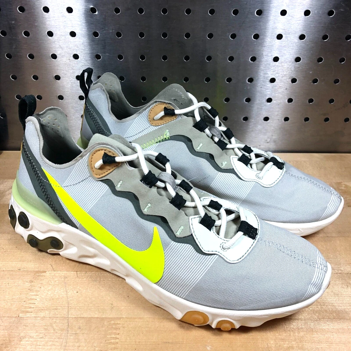 mens nike react
