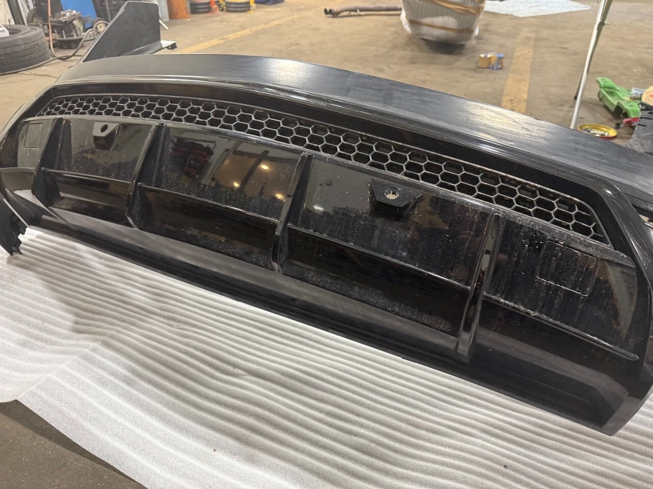 lamborghini Urus rear bumper OEM 4ML807301
