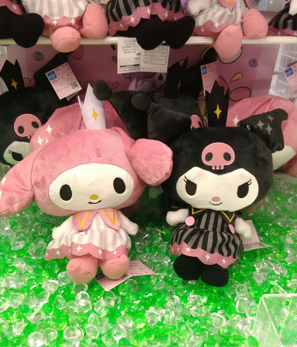 Sanrio Antique Queen My Melody Kuromi Big 37cm Plush Set Furyu