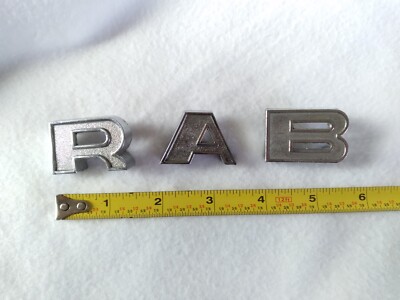RAMBLER EMBLEM LETTERS 