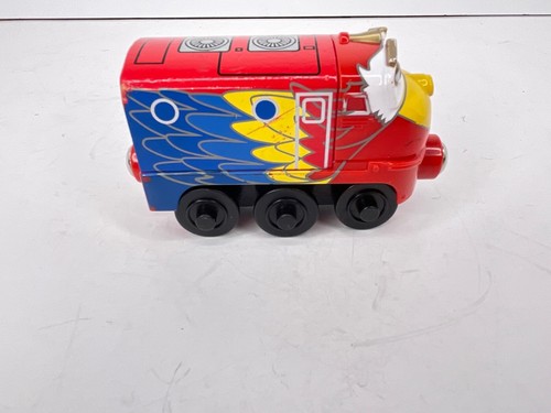 Chuggington Wooden Railway Train - Parrot Wilson - Picture 3 of 6