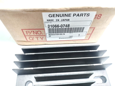 nos Kawasaki ZX1000 Ninja 16-23 KLZ1000 Versys 0-23 VOLTAGE