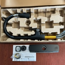 NEW CFG 76162BL Slate 1-Handle Pulldown Kitchen Faucet Matte Black B19