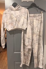 Mayse Bubble Hem Cropped Hoodie and sweatpants Camo size Small / Medium