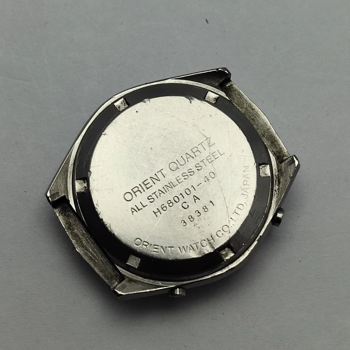 Omega 1360 Tige de remontoir Winding stem