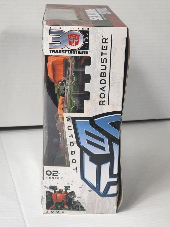 Transformers Generations Thrilling 30 Voyager Class Roadbuster New - Image 4 of 4