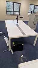 4 Person  X3 Desks Divides In 3 With Monitor Arms