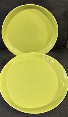  RACHAEL RAY Round and Square Dinner Plates 11   Apple Green Set of 2   