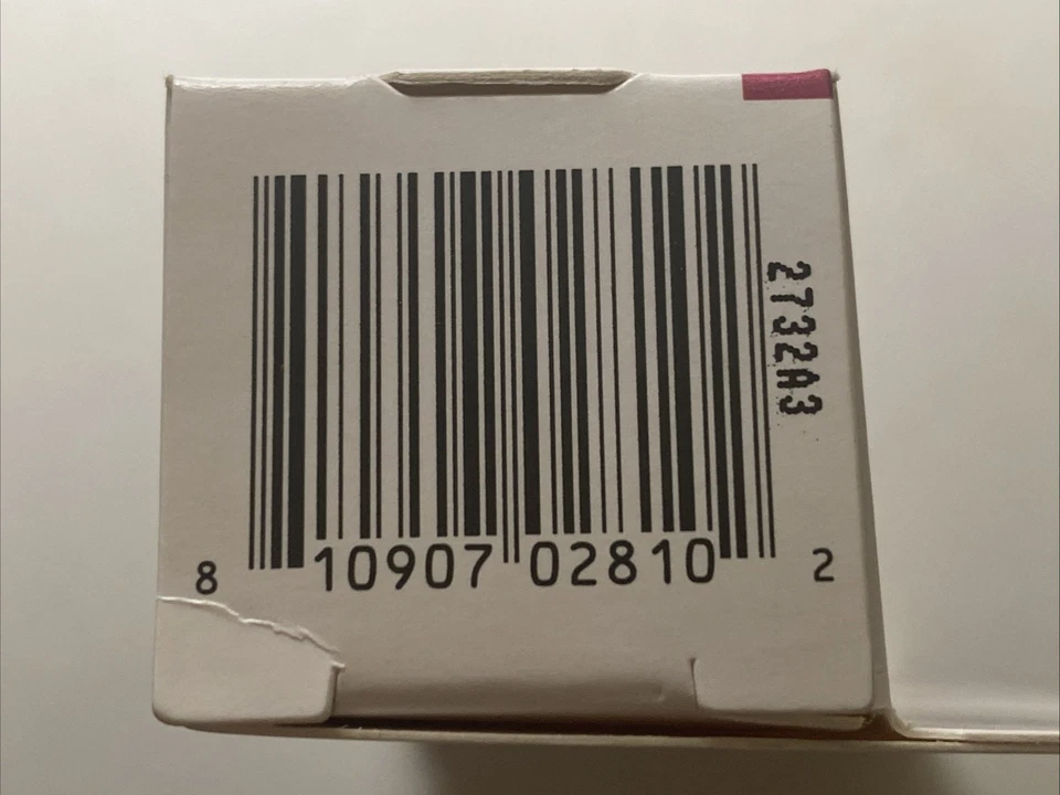 Strivectin Doble Fijación para Relleno de Labios y Tratamiento de Línea Vertical .16 OZ*** Foto 4 de 4