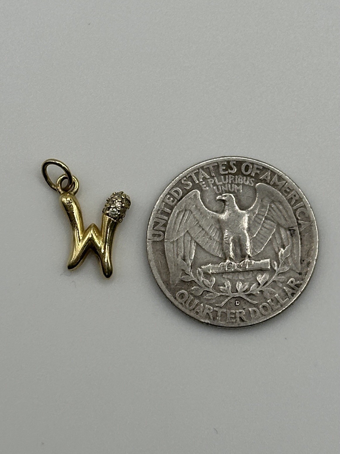 Solid 18K Yellow Gold “W” Initial Charm Pendant &… - image 3