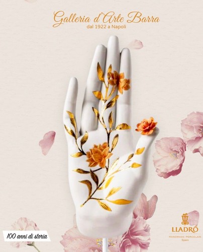 Lladró Artistic Porcelain Lladro - Hand Sculpture Protection Mudra - Picture 2 of 10